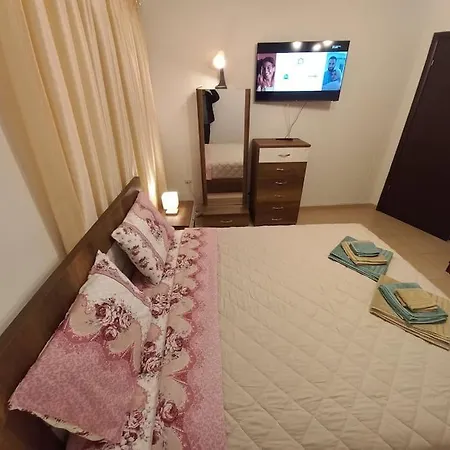Mf Luxury Apartament Salonic